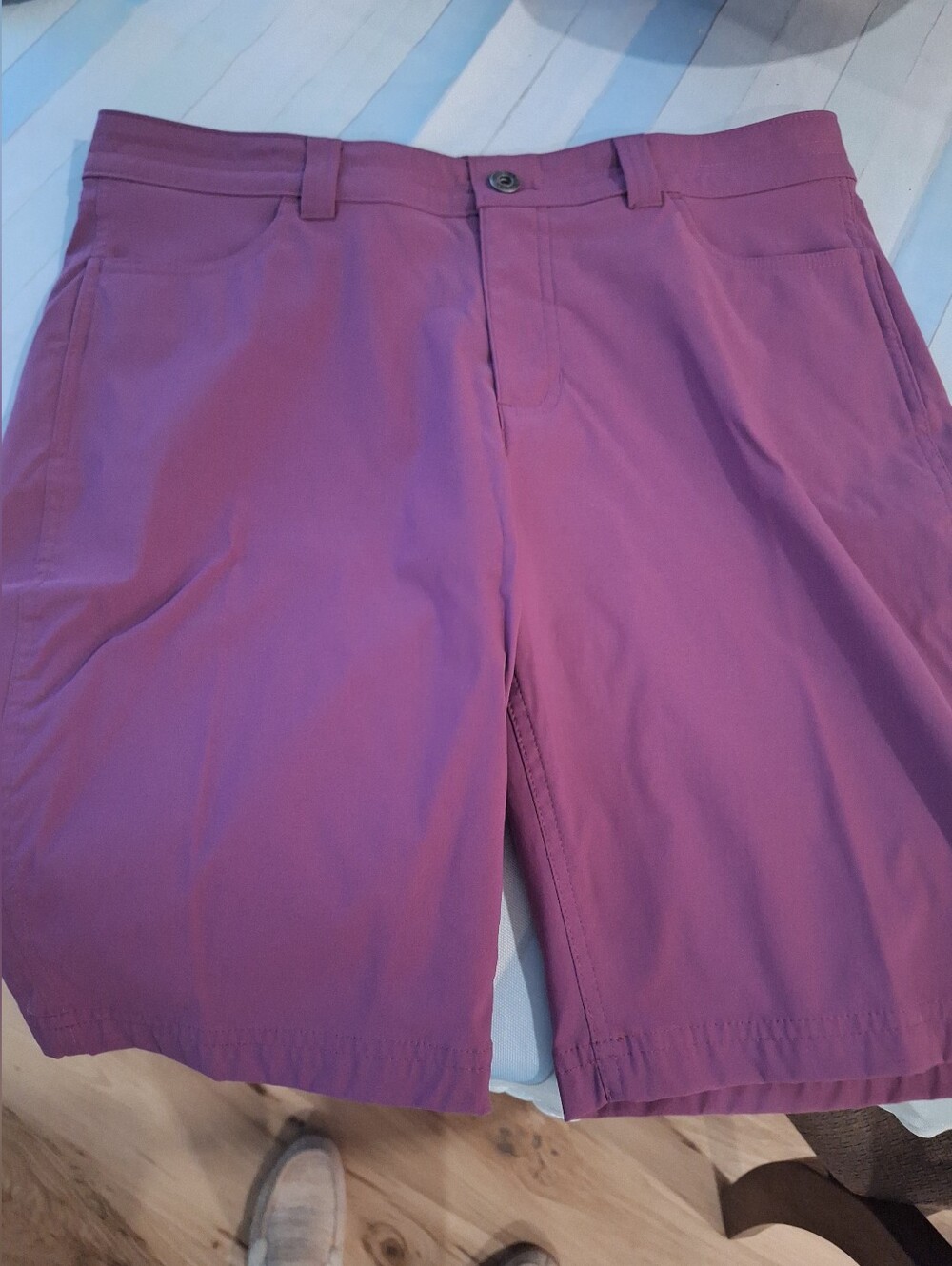 Eddie Bauer Womens Purple Flat-Front Shorts - Picture 4 of 4